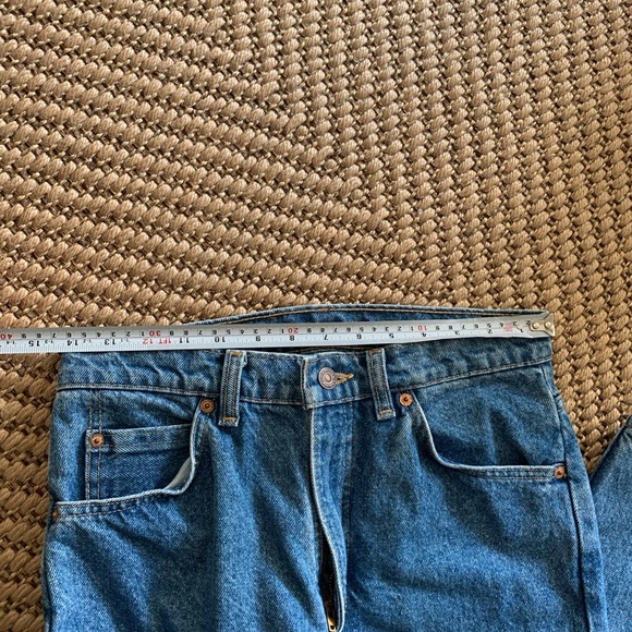 Vintage Levi’s 619 Denim 👖 - Picture 3 of 5